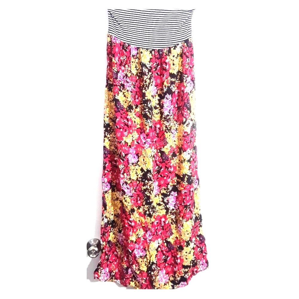 Fun strapless maxi